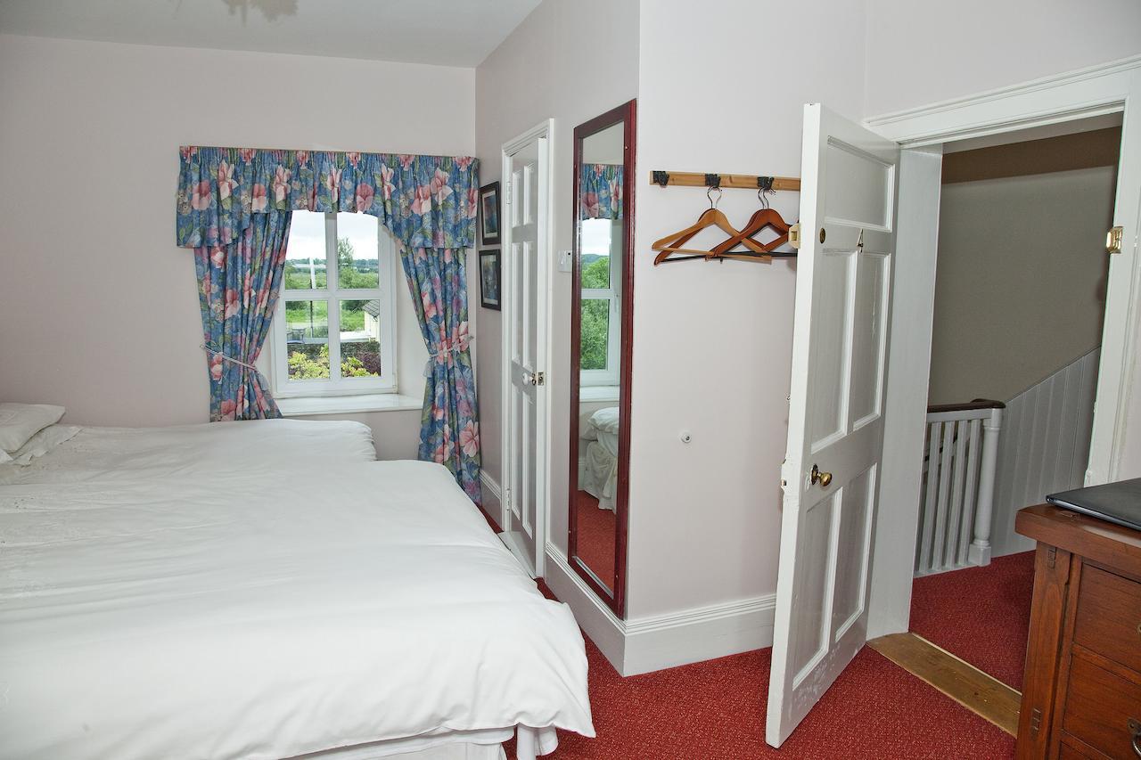The Harbour Masters House Bed & Breakfast Banagher Room photo